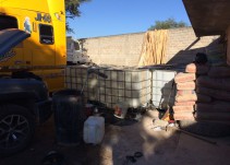 Aseguran finca con combustible robado en Tlajomulco