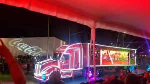 La caravana más famosa de Santa Claus tuvo éxito rotundo en Guadalajara La caravana más famosa de Santa Claus tuvo éxito rotundo en Guadalajara