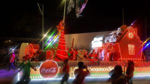 La caravana más famosa de Santa Claus tuvo éxito rotundo en Guadalajara La caravana más famosa de Santa Claus tuvo éxito rotundo en Guadalajara