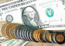 "El Financiero" presenta: Por primera vez en el mes el peso se fortalece frente al dólar