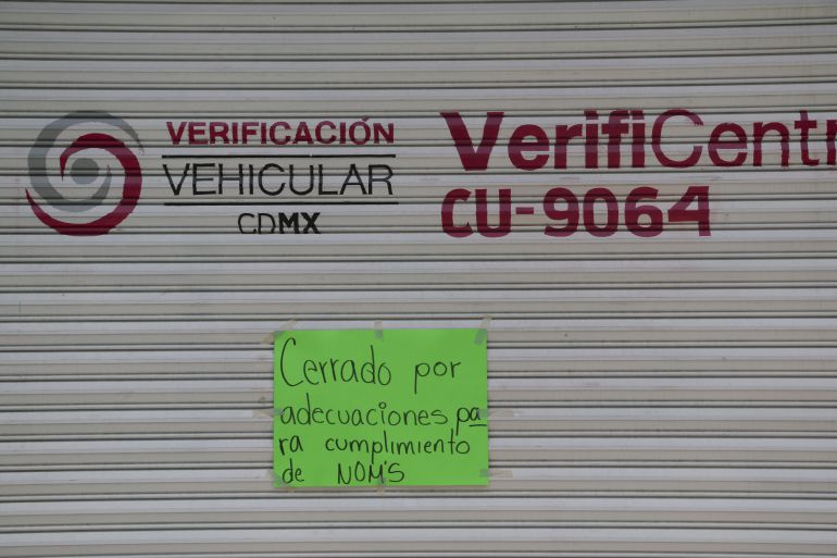 Profepa suspende 103 líneas de Verificentros en la CDMX