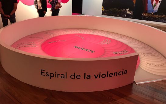 Triple W desde el Museo de Memoria y Tolerancia Triple W desde el Museo de Memoria y Tolerancia