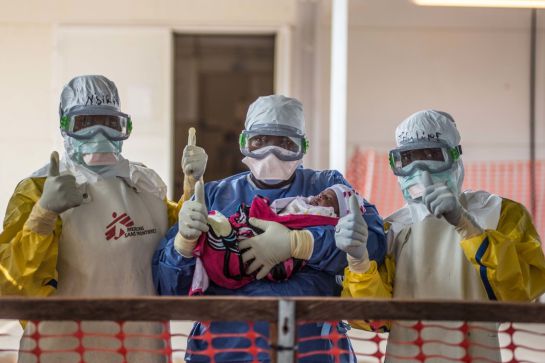 #AsíSopitas: Sobrevive al ébola pero 3 años después muere por negligencia médica #AsíSopitas: Sobrevive al ébola pero 3 años después muere por negligencia médica
