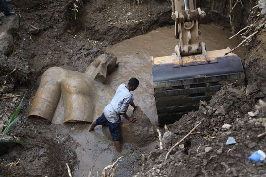 #AsíSopitas: Descubren estatua de Ramsés II en Egipto #AsíSopitas: Descubren estatua de Ramsés II en Egipto