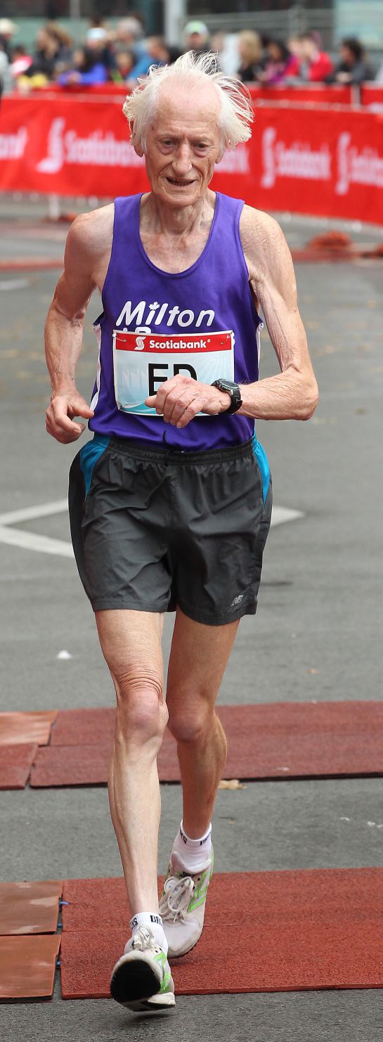 #AsíSopitas: Muere Ed Whitlock, la leyenda de los maratones #AsíSopitas: Muere Ed Whitlock, la leyenda de los maratones