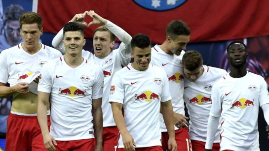 #AsíSopitas: La UEFA tendrá que elegir entre el Leipzing y el Salzburgo para disputar en la Champions #AsíSopitas: La UEFA tendrá que elegir entre el Leipzing y el Salzburgo para disputar en la Champions