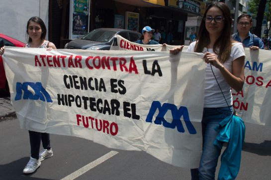 #AsíSopitas: Científicos del mundo exigen a sus gobiernos mayor apoyo a la ciencia #AsíSopitas: Científicos del mundo exigen a sus gobiernos mayor apoyo a la ciencia