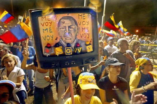 Maduro propone modificar la Constitución de Venezuela Maduro propone modificar la Constitución de Venezuela