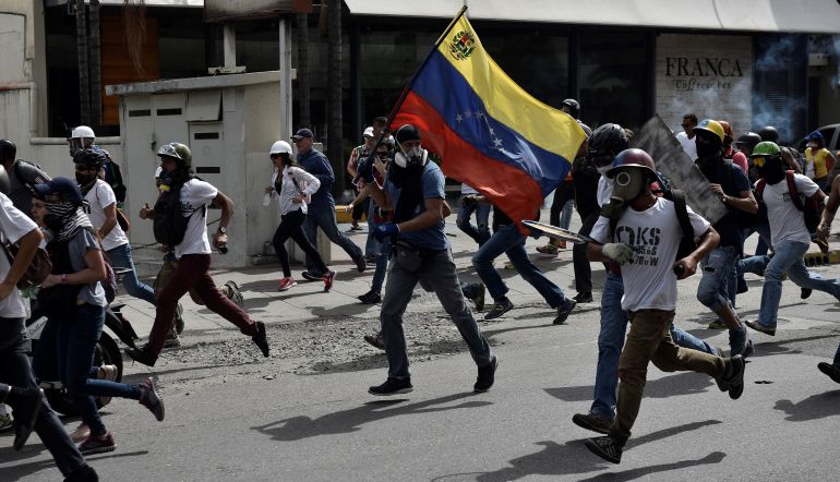 “Detener la violencia en Venezuela, una tarea urgente”: Embajador De Alba