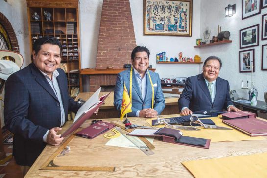 #SoyChingón: Gilberto Ortiz, entre los 3 mejores sastres del mundo #SoyChingón: Gilberto Ortiz, entre los 3 mejores sastres del mundo