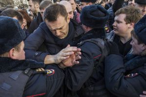 #AsíSopitas: Las protestas en Rusia terminan en cárcel #AsíSopitas: Las protestas en Rusia terminan en cárcel