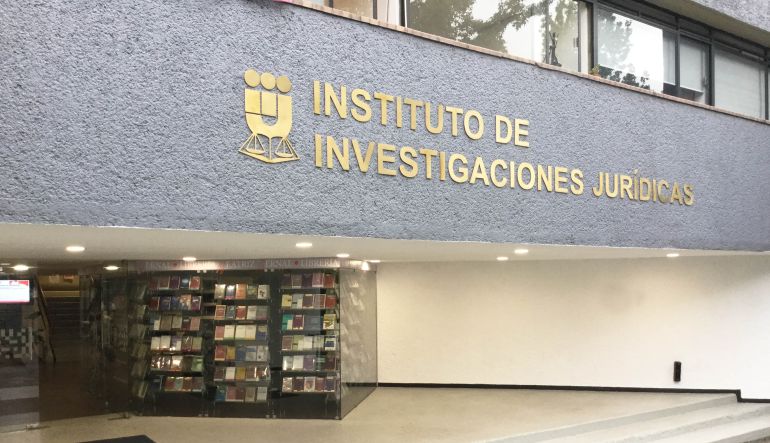 “El problema no es el marco legal sino lo que hacen mal los gobiernos”: Pedro Salazar “El problema no es el marco legal sino lo que hacen mal los gobiernos”: Pedro Salazar
