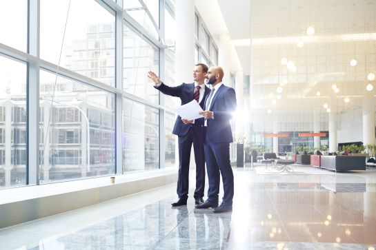 Las 4 decisiones que tienes que tomar para escalar tu empresa Las 4 decisiones que tienes que tomar para escalar tu empresa