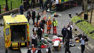 Atentados con automóviles; el modus operandi de terroristas Atentados con automóviles; el modus operandi de terroristas