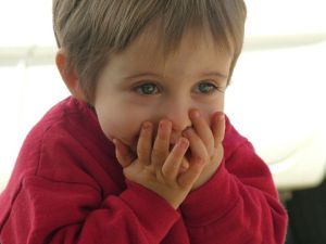 Señales de alerta que tu hijo no la está pasando bien Señales de alerta que tu hijo no la está pasando bien