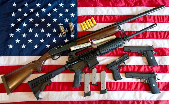Acciones de fabricantes de armas aumentan tras tiroteos Acciones de fabricantes de armas aumentan tras tiroteos