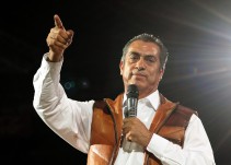 Jaime Rodríguez, gobernado de Nuevo León, platicó en 'El Weso' sobre su inscripción como candidato independiente a la presidencia