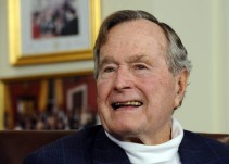 George Bush: Denunciado por acoso sexual a dos actrices