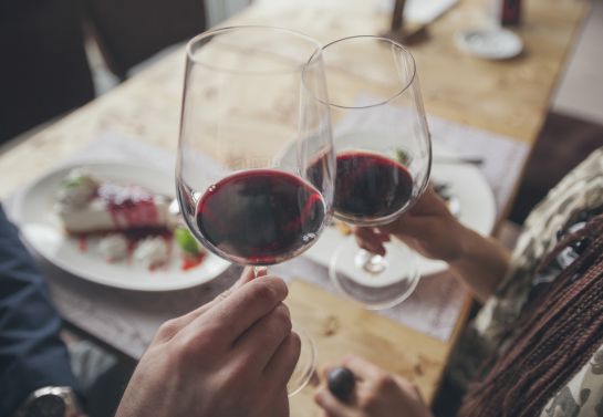 Vinos: La Vendimia en Nuestra Tierra Vinos: La Vendimia en Nuestra Tierra