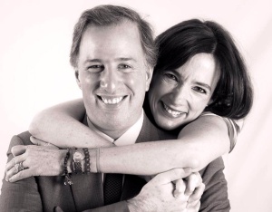 Las firmas de las esposas de los presidenciables Las firmas de las esposas de los presidenciables