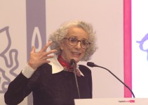 Se tacha de acoso a muchas prácticas que no lo son: Marta Lamas