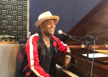#FBLIVE: Clases de canto con Martha Debayle y Dorian Holley