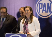 AMLO no me ha llamado: Martha Érika Alonso