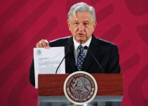 AMLO propone que el magisterio sea socio del cambio educativo: Gil Antón
