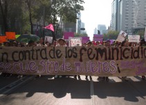 Las mujeres están viviendo una violencia brutal: Marta Lamas