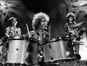 SOPITAS: Ginger Baker, el legendario baterista falleció este domingo SOPITAS: Ginger Baker, el legendario baterista falleció este domingo