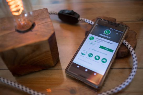 SOPITAS: La salida perfecta de los grupos de WhatsApp SOPITAS: La salida perfecta de los grupos de WhatsApp
