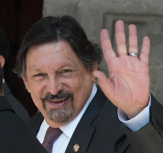 Su padre Napoleón Gómez Sada, conocido como Napo era líder del Sindicato Nacional de Trabajadores Mineros, Metalúrgicos, Siderúrgicos y Similares de la República Mexicana Su padre Napoleón Gómez Sada, conocido como Napo era líder del Sindicato Nacional de Trabajadores Mineros, Metalúrgicos, Siderúrgicos y Similares de la República Mexicana