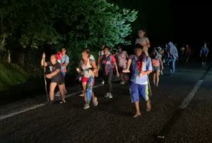Elementos del INM y Guardia Nacional agreden a migrantes y periodistas Elementos del INM y Guardia Nacional agreden a migrantes y periodistas