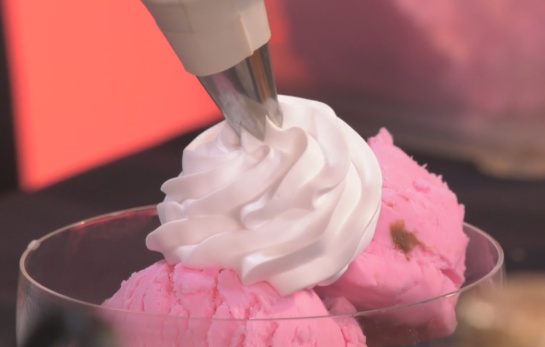 Trucos para fotografía de alimentos: ¿Cómo le hacen? El arte del foodstylist | VIDEO Trucos para fotografía de alimentos: ¿Cómo le hacen? El arte del foodstylist | VIDEO