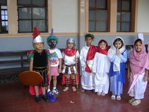 Piden niños alto a la violencia con Viacrucis en Morelos