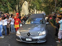 Dan el último adiós a Chespirito en el Panteón Francés