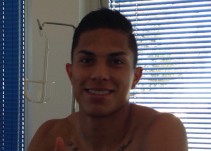 La Fiorentina presenta a Carlos Salcedo
