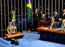 Destituyen a Dilma Rousseff en el Senado brasileño