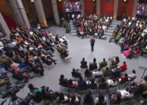 "Nadie me puede decir que plagié mi tesis": Peña Nieto en encuentro con jóvenes
