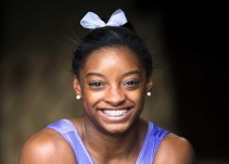Hackean a la AMA y acusan de dopaje a la gimnasta Simone Biles