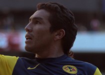 Salvador Cabañas se pondrá nuevamente la playera del América
