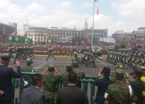 Así se vivió el tradicional desfile militar en el Zócalo