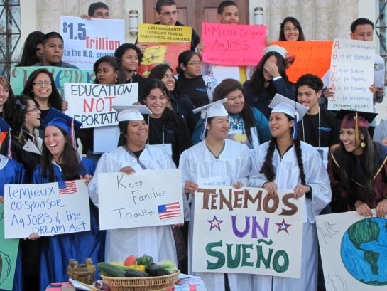 Detención de ‘dreamer’ dispara temor a política extrema con indocumentados Detención de ‘dreamer’ dispara temor a política extrema con indocumentados