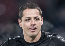 Javier Hernández sigue en romance con el gol