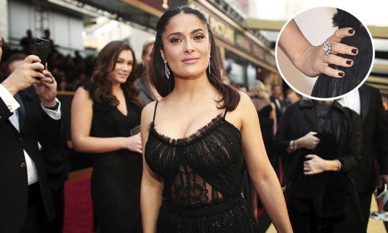 Conoce la reliquia que Salma Hayek usó en los Oscar Conoce la reliquia que Salma Hayek usó en los Oscar