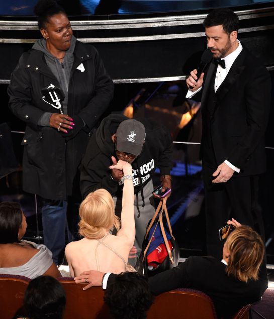 Expresidiario robó la atención en los Oscar 2017 Expresidiario robó la atención en los Oscar 2017
