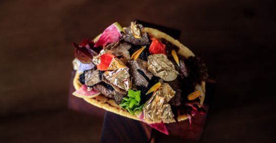 El taco más caro del mundo: por 25.000 dólares puedes comer un taco con hojuelas de oro El taco más caro del mundo: por 25.000 dólares puedes comer un taco con hojuelas de oro