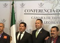 Reconocen diputados a policía auxiliar con doctorado en Derecho