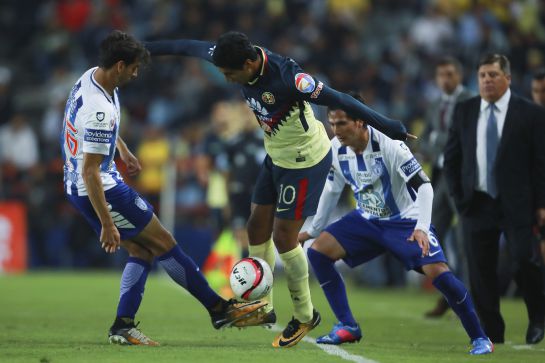 Cecilio Dominguez, nuevo ídolo y elemento crucial del Club América Cecilio Dominguez, nuevo ídolo y elemento crucial del Club América