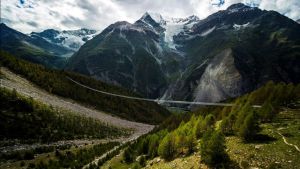 Se inaugura en Suiza el puente peatonal más largo del mundo Se inaugura en Suiza el puente peatonal más largo del mundo